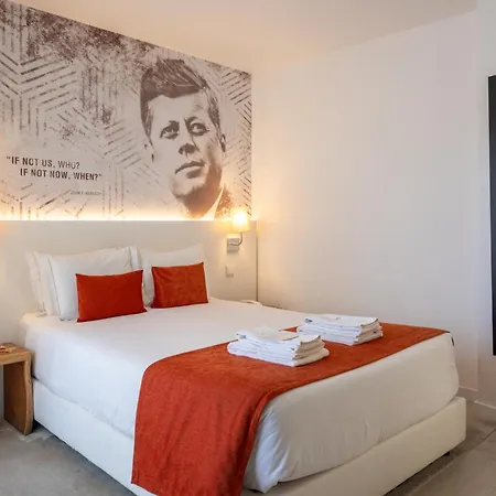 The Icons Hotel 3*