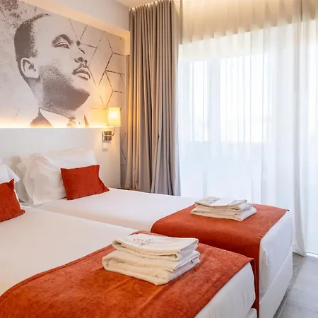 Hotel The Icons