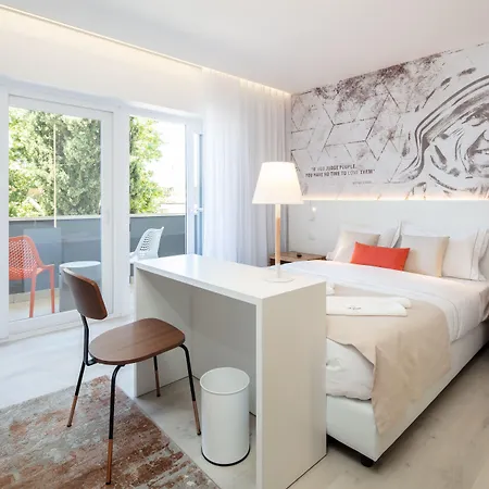 Hotel The Icons 3*