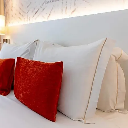 The Icons Hotel 3*