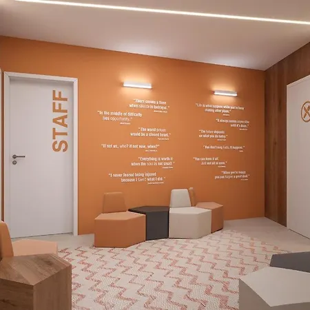 The Icons Hotel 3*